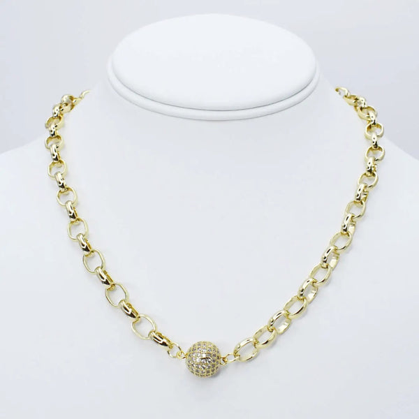 Pixie Pearl Chain Necklace