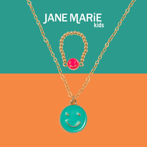 Fun Times Necklace & Ring Set: Smiley