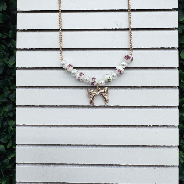 Forever Floral Necklace: Floral Bead Bow 2
