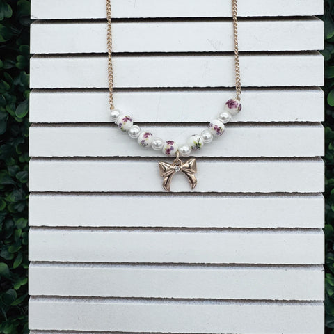 Forever Floral Necklace: Floral Bead Bow 2
