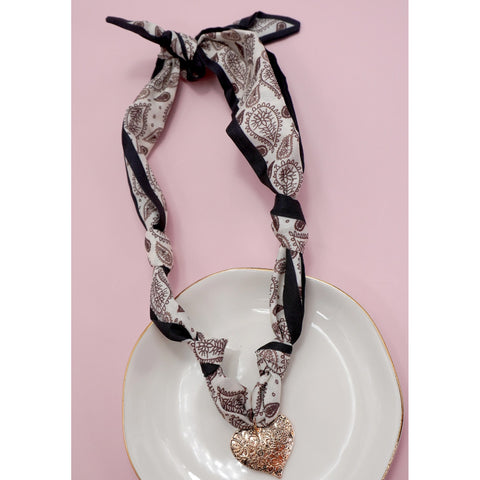 Scarf Charm Necklace: Feeling Fall