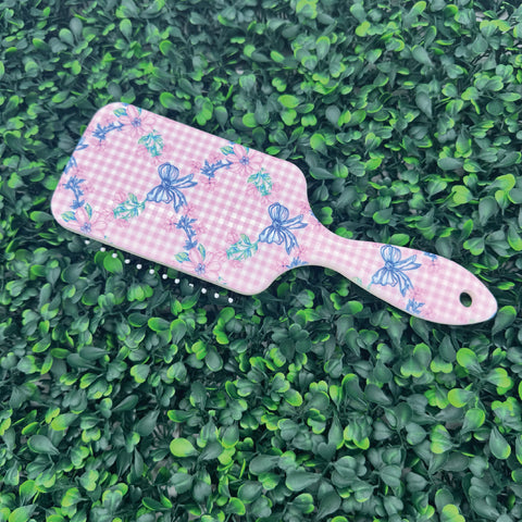 Bow Paddle Brush