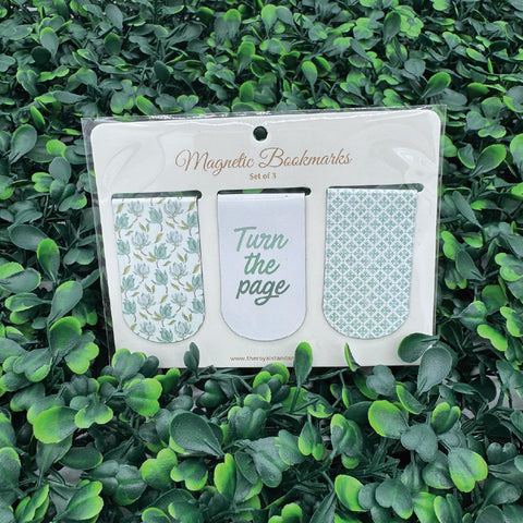 Turn The Page Magnetic Bookmark Set 